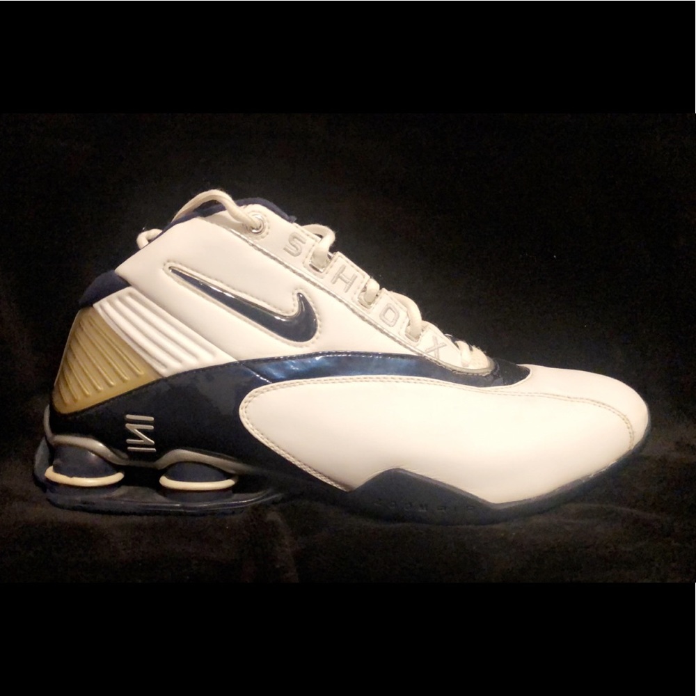 2003 Nike Shox Status used